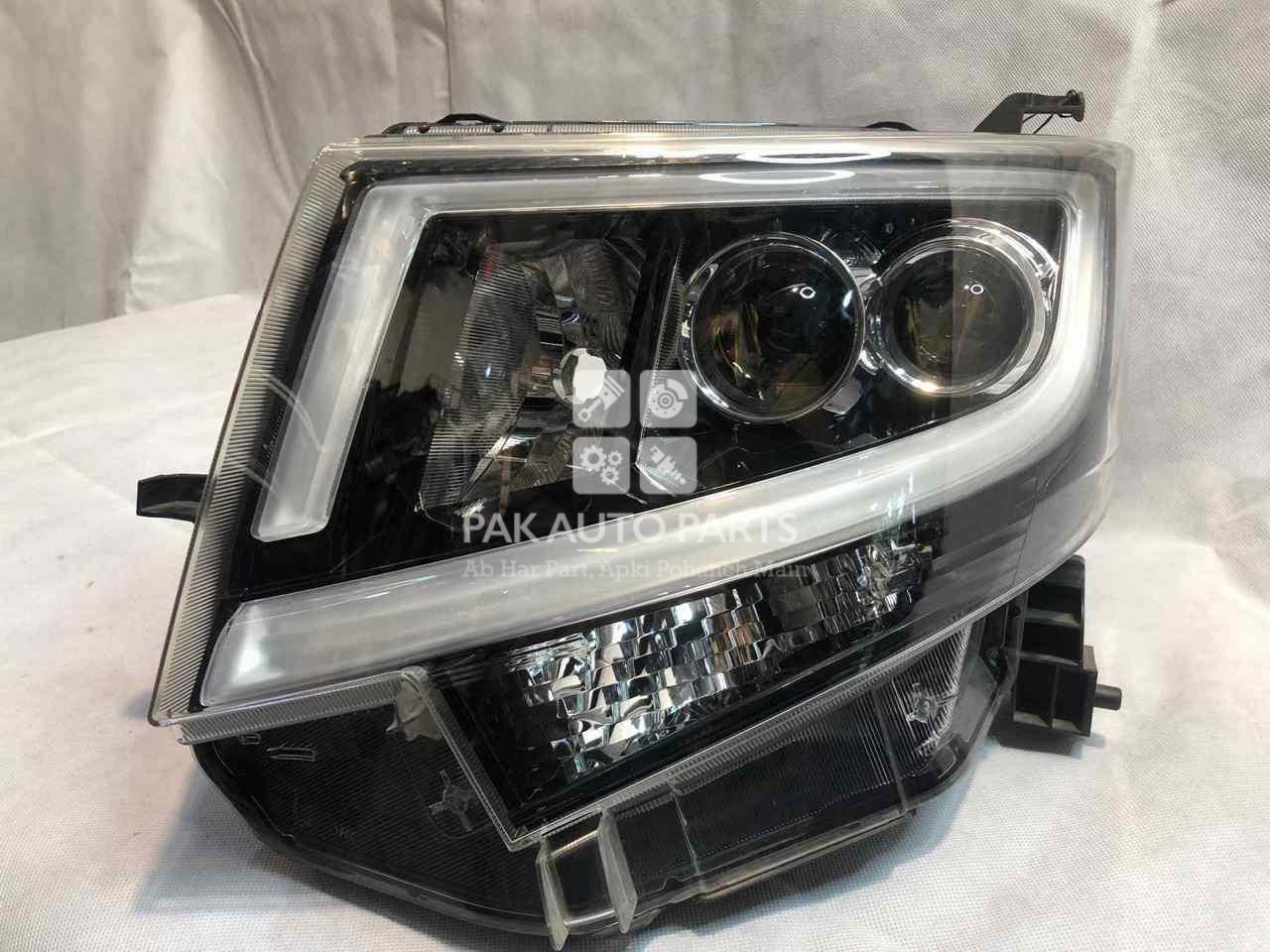 Picture of Daihatsu Move Custom 2015 Left Side HID Headlight