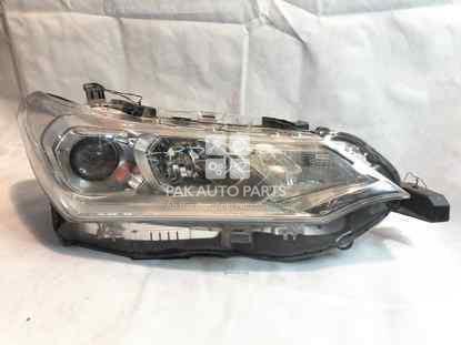 Picture of Toyota Corolla Fielder 2017 Right Side Headlight