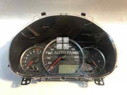 Picture of Toyota Vitz 2015 Speedometer