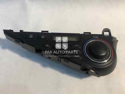 Picture of Toyota Aqua 2013 AC Control Panel