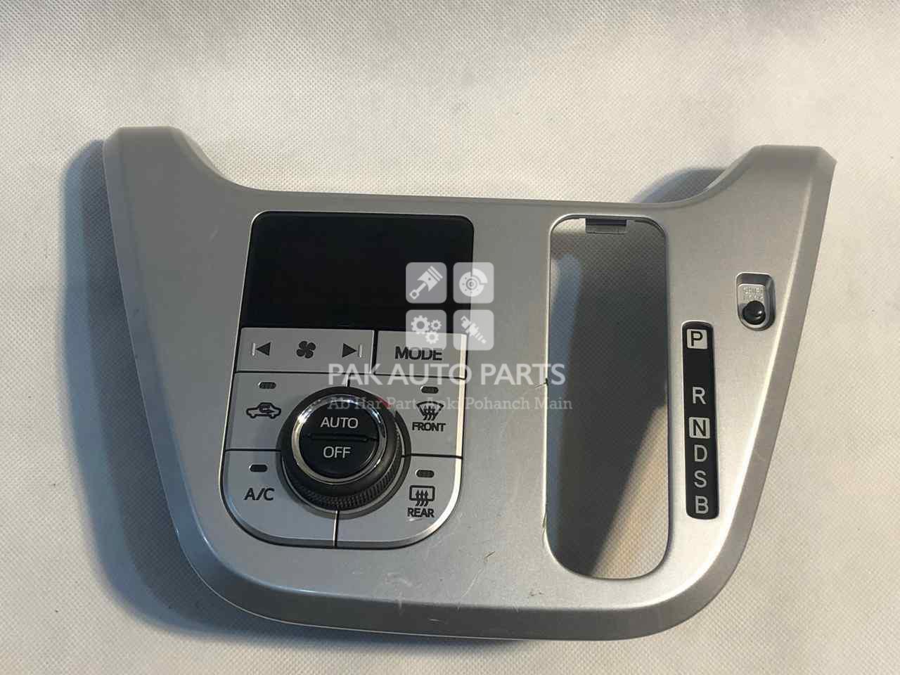 Picture of Daihatsu Cast 2013 AC Control Panel
