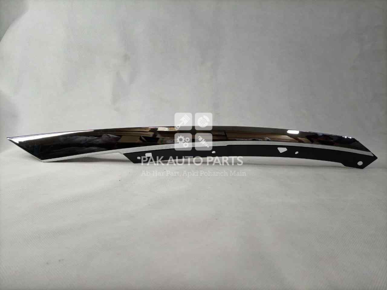 Picture of Honda Civic 2017-21 Headlight Chrome