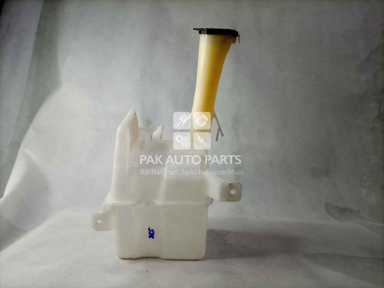 Picture of Toyota Corolla 2006 Wiper Bottle