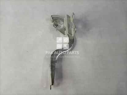 Picture of Toyota Corolla 2006 Bonnet Hinges