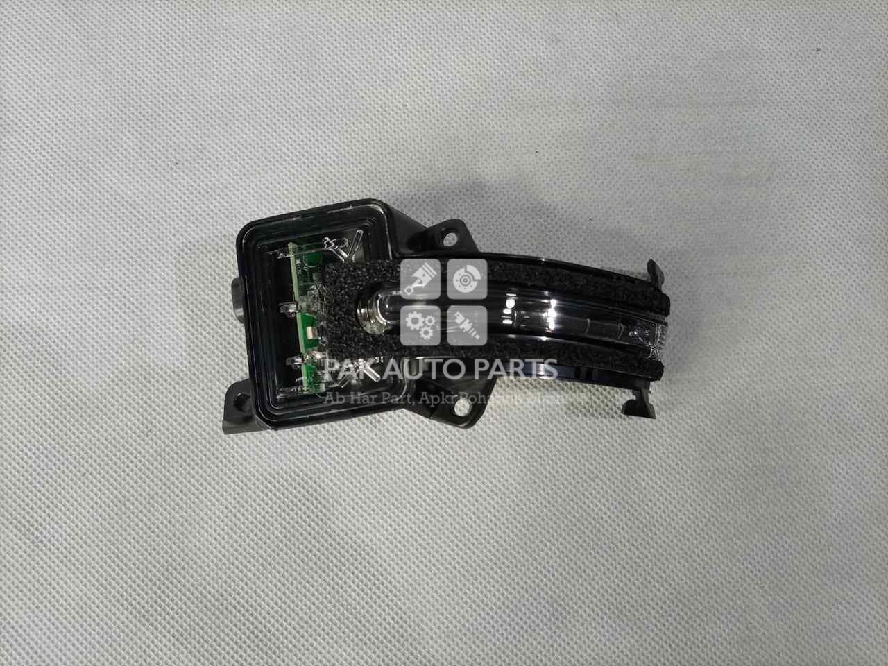 Picture of Honda Civic 2017 Side Mirror Light