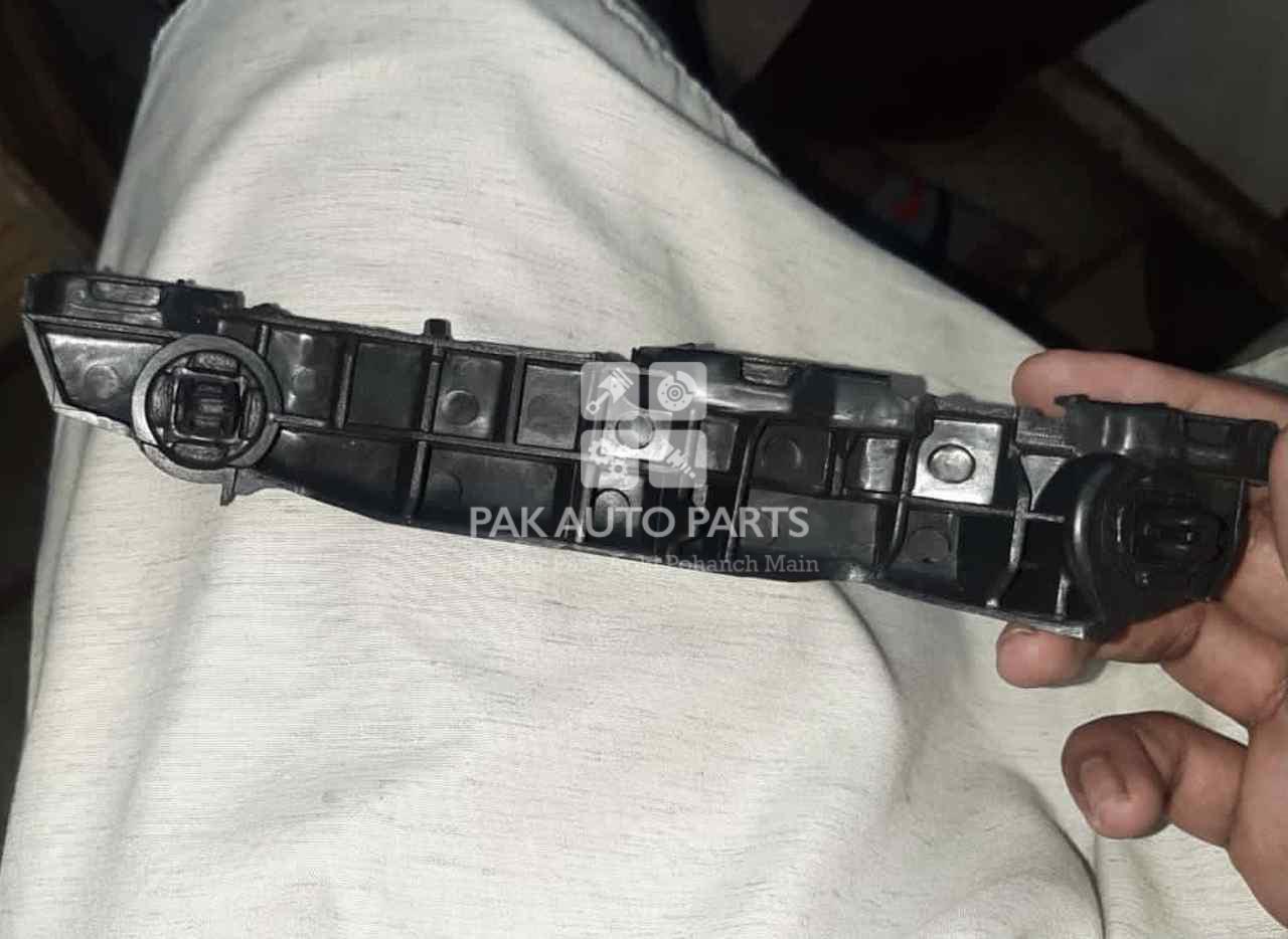 Picture of Toyota Vitz 2005 Bumper Spacer