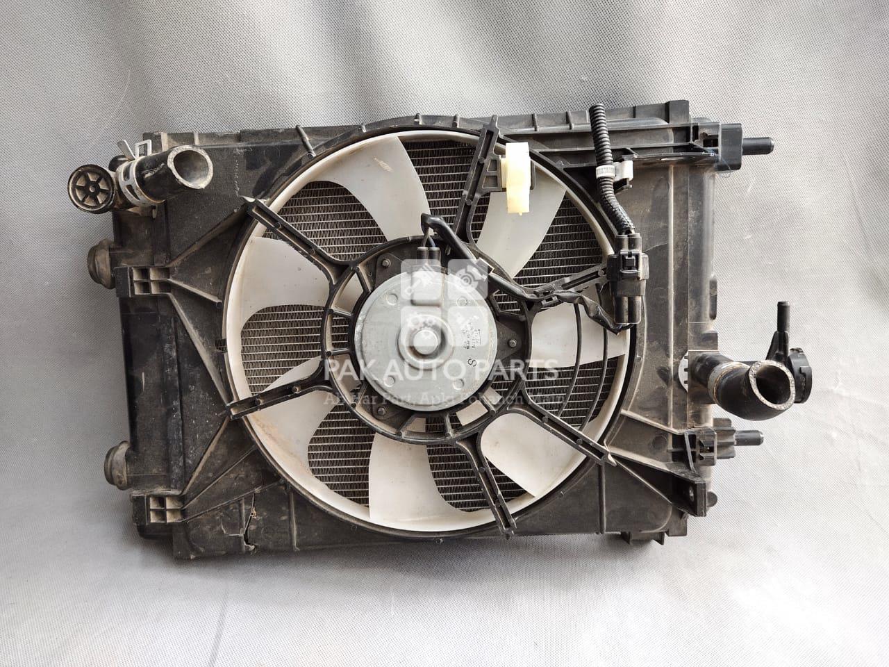 Picture of Daihatsu Move Radiator + Condenser