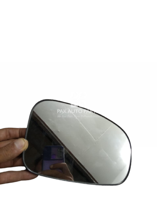 Picture of Toyota Passo 2014 And Prius 1.8 Side Mirror Glass