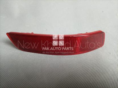 Picture of Toyota Corolla 2015 Rear Bumper Reflector