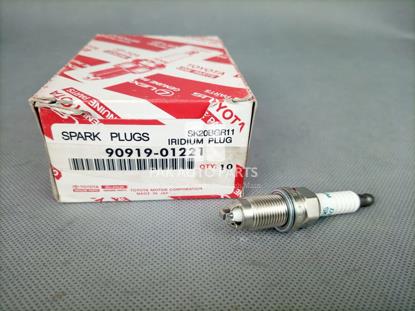 Picture of Toyota Aqua Trippel Tip Spark Plug