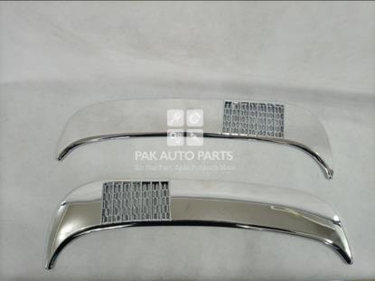Picture of Toyota Hiace 1992 Side Garnish Chrome(2pcs)