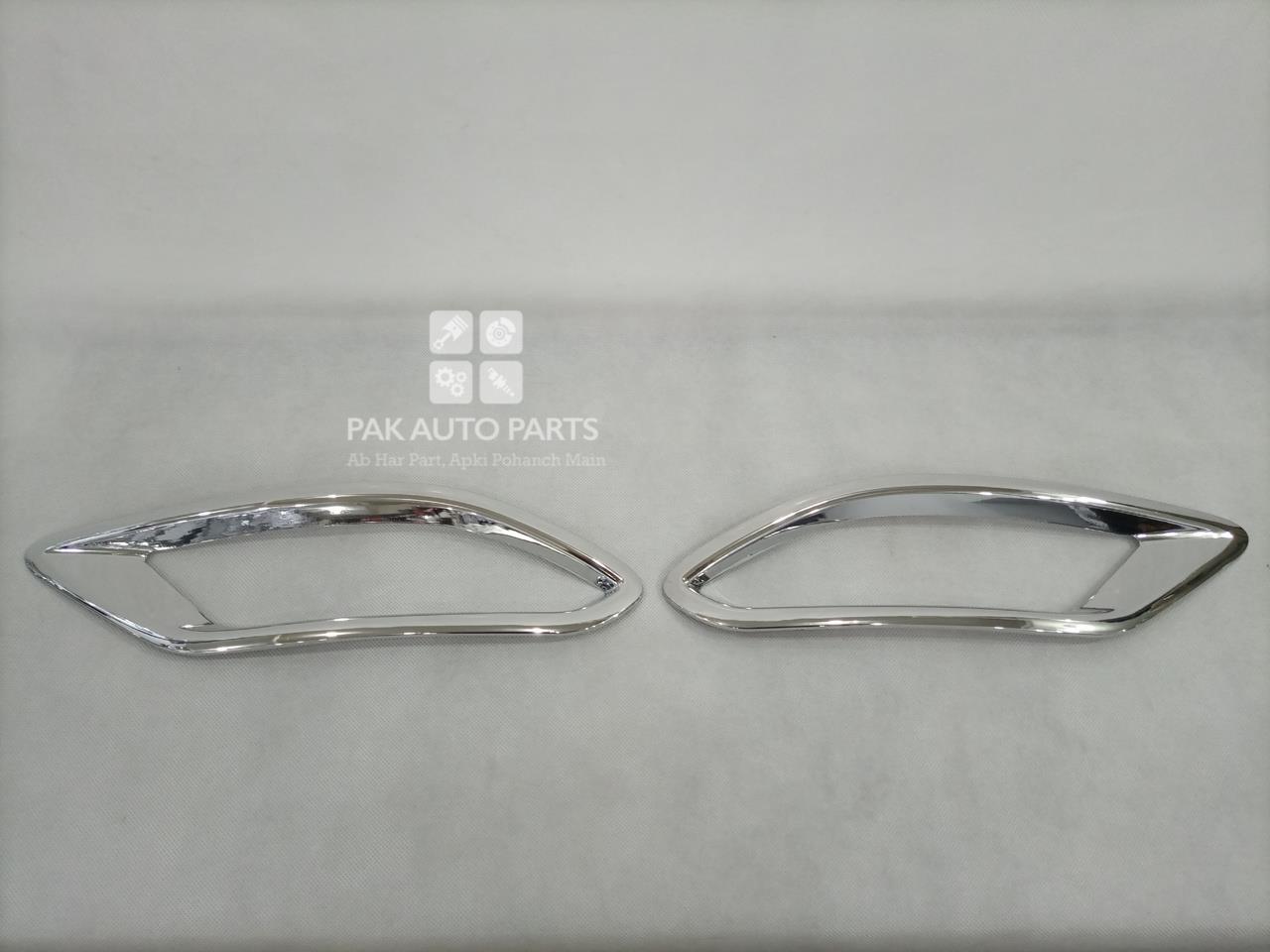 Picture of Honda Vezel Back Bumper Reflector Chrome(2pcs)