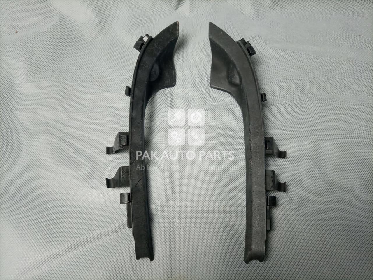 Picture of Nissan Note He12( 2015-19 )Wiper Shield Corner(1pcs)