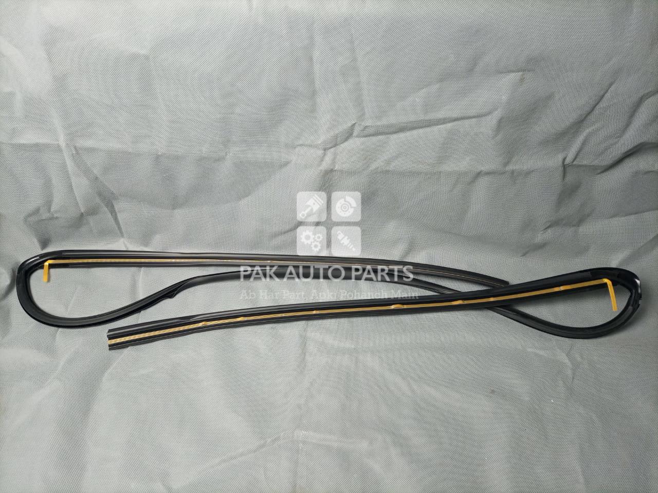 Picture of Daihatsu Cast(LA250)2015-20 Wind Screen Rubber