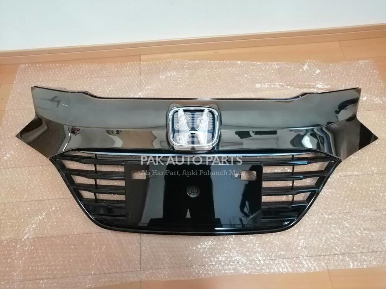 Picture of Honda Vezel Hybrid 2014-2018 Genuine Glass Front Grill