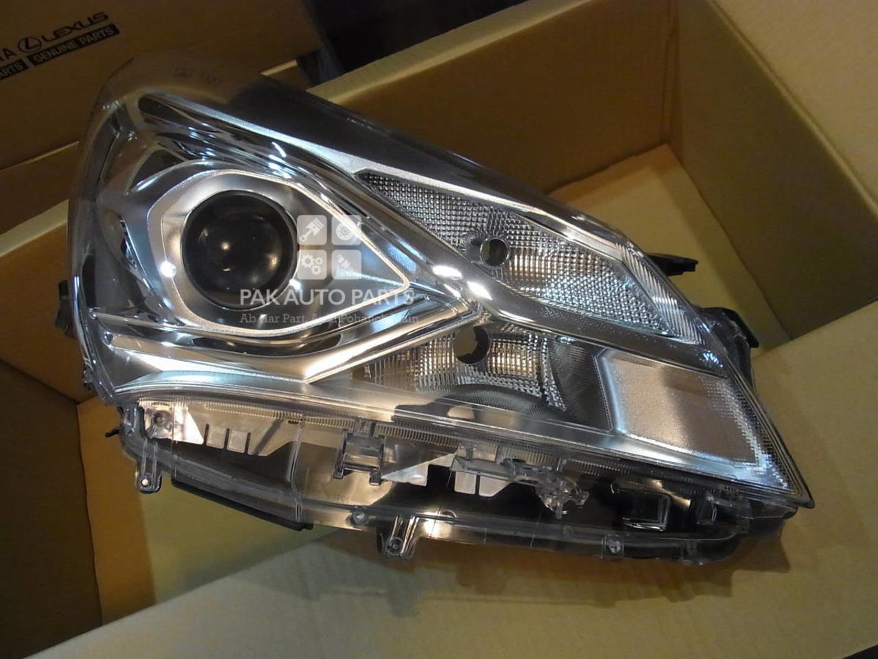 Picture of Toyota Vitz 2018 Eye Ball Halogen Headlight