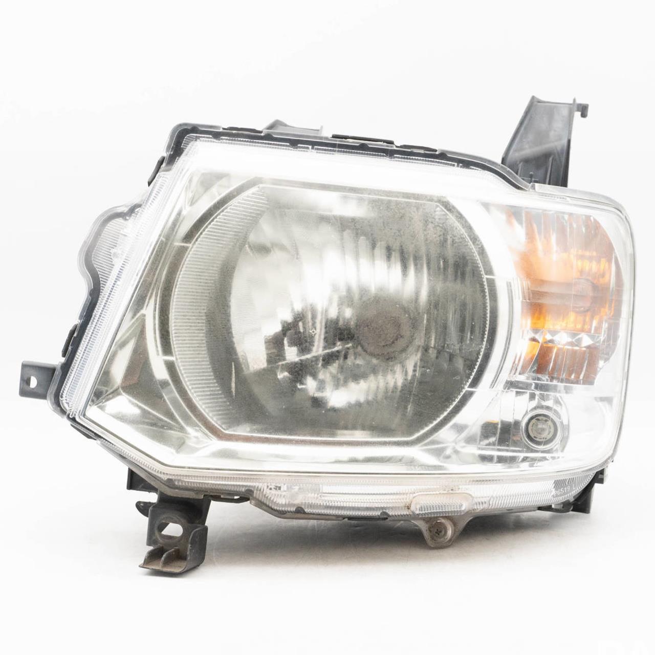 Picture of Mitsubishi Ek Wagon 2011 Headlight