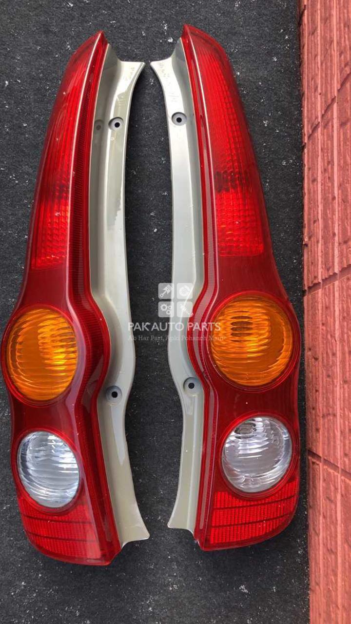 Picture of Daihatsu Mira 2007 Tail Light (Backlight)