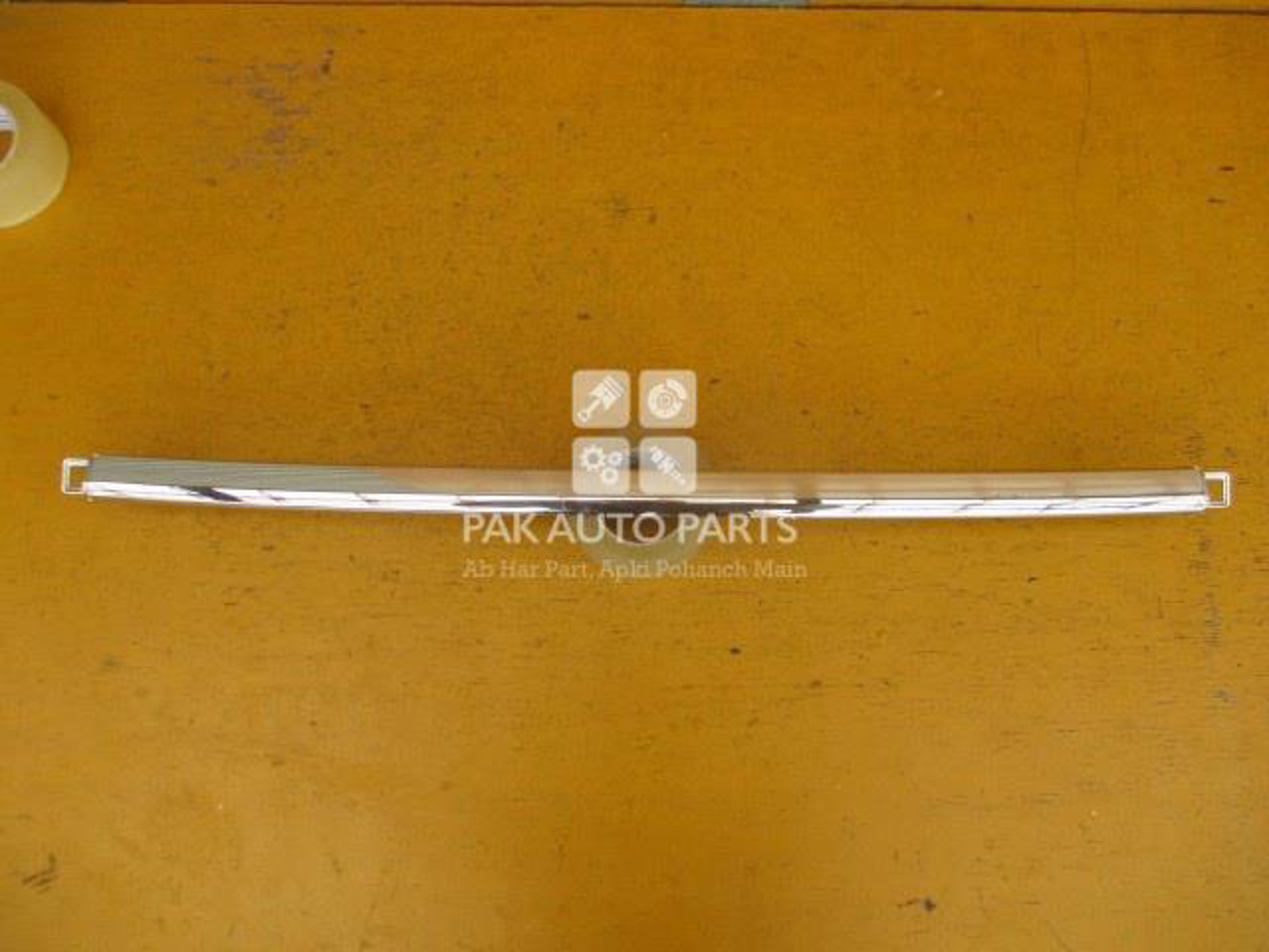 Picture of Daihatsu Cast Front Grill Middle Gola