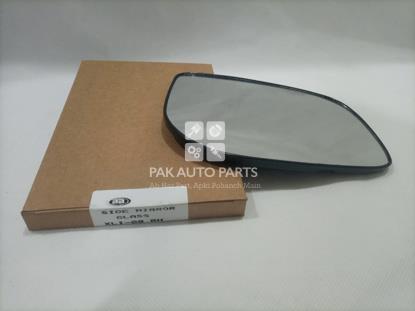 Picture of Toyota Corolla 2010 Side Mirror Glass