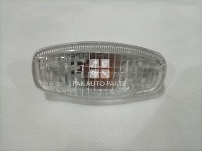 Picture of Toyota Passo 2017 Fender Indicator