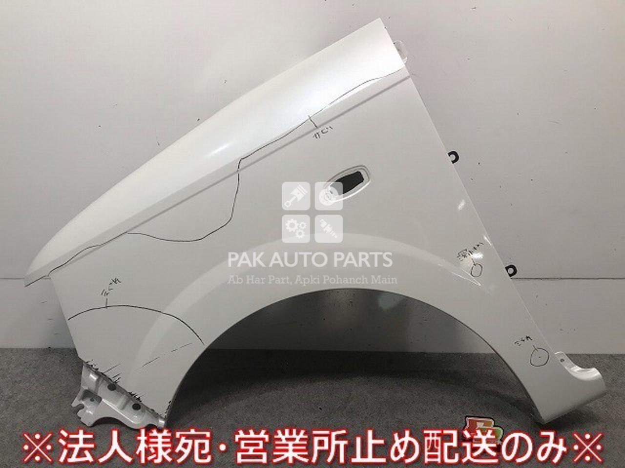 Picture of Daihatsu Mira Tocot Fender