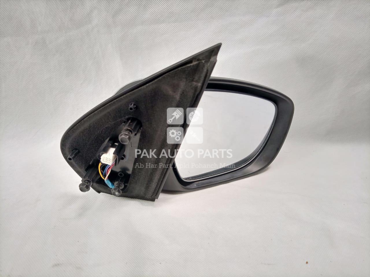 Picture of Suzuki Alto 660cc 2020 Side Mirror