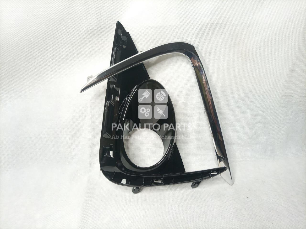 Picture of Toyota Corolla X 2020-22 Fog Light Cover Glossy Black With Chrome