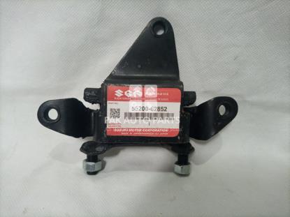 Picture of Suzuki Mehran Gear Box Mounting