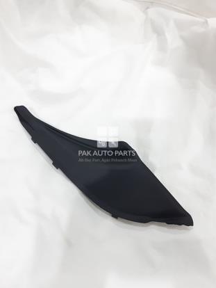 Picture of Toyota Corolla Fielder 2015 Wind Screen Corner