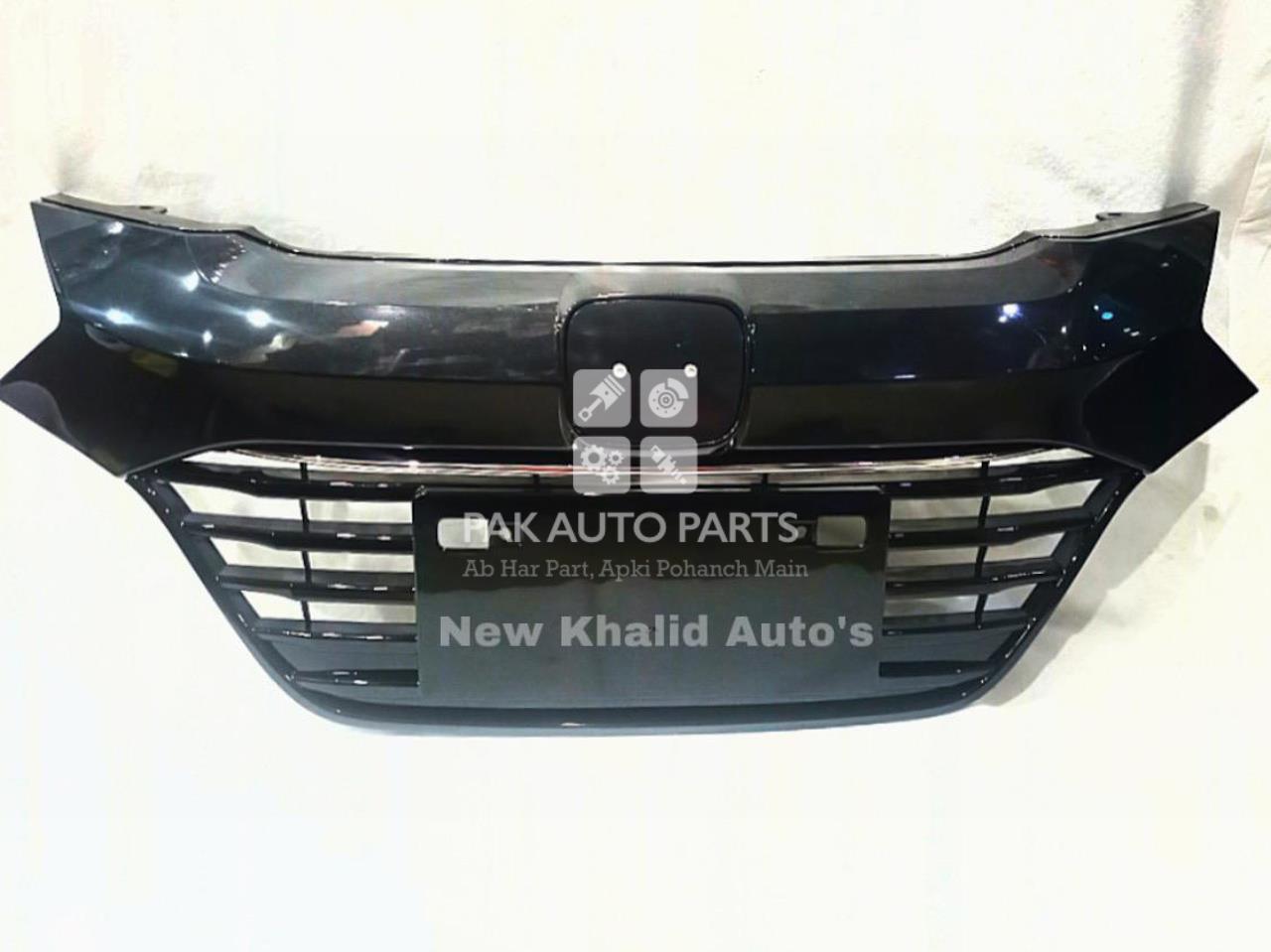 Picture of Honda Vezel 2015 Front Grille