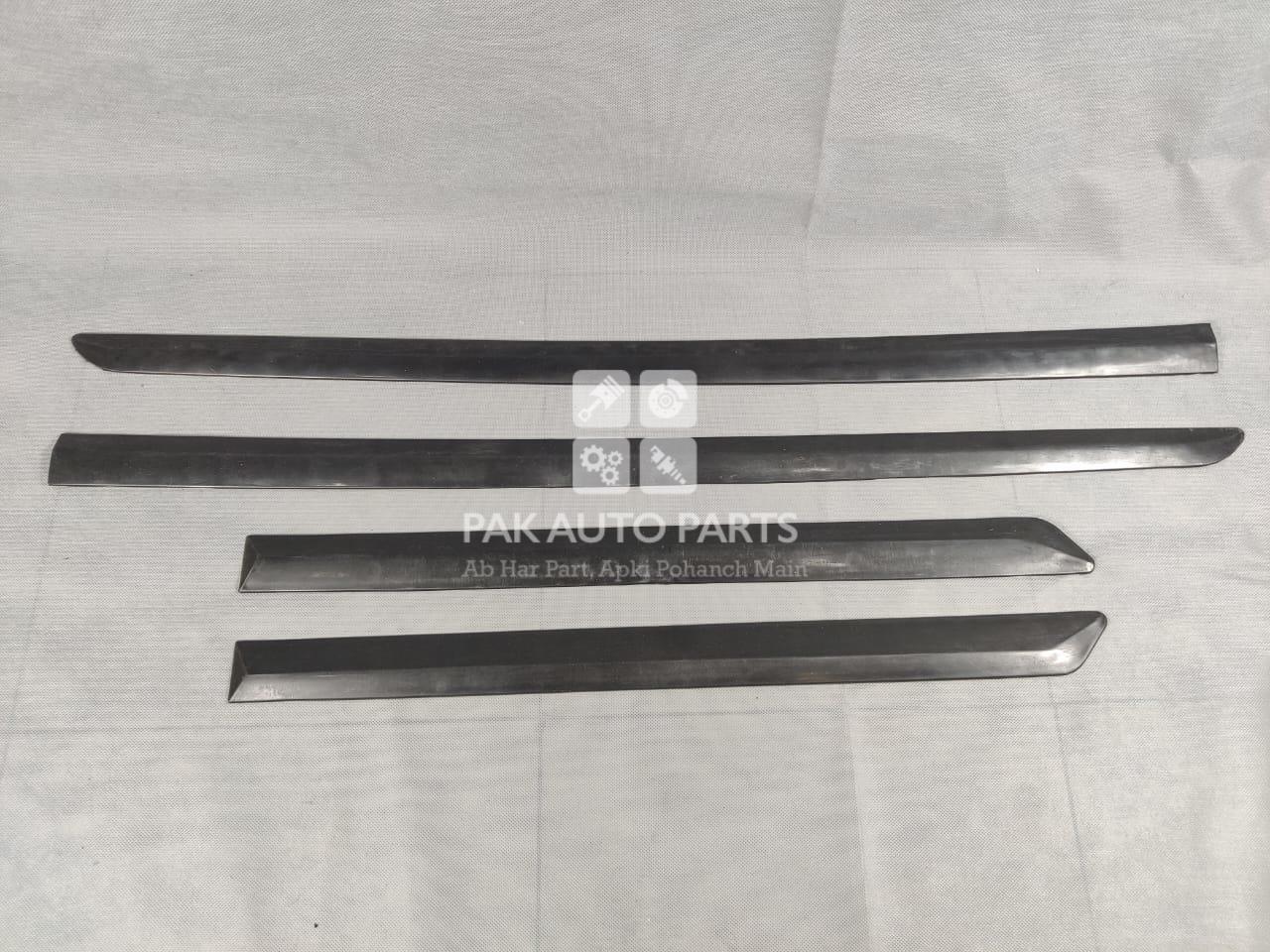 Picture of Toyota Corolla 2009-12 Door Molding Set