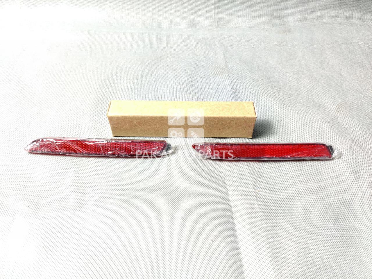 Picture of Toyota Corolla X Rear Bumper Reflector Set