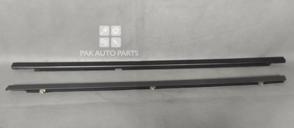 Picture of Suzuki Cultus 2006-16 Door Weather Strip