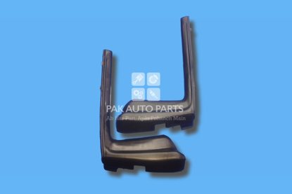 Picture of Toyota Vitz 2015-2020 Wiper Shield Corners