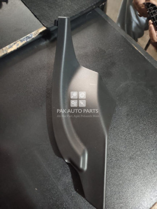 Picture of Suzuki Alto 2023 Ha97/Ha37 Wiper Shield Corner