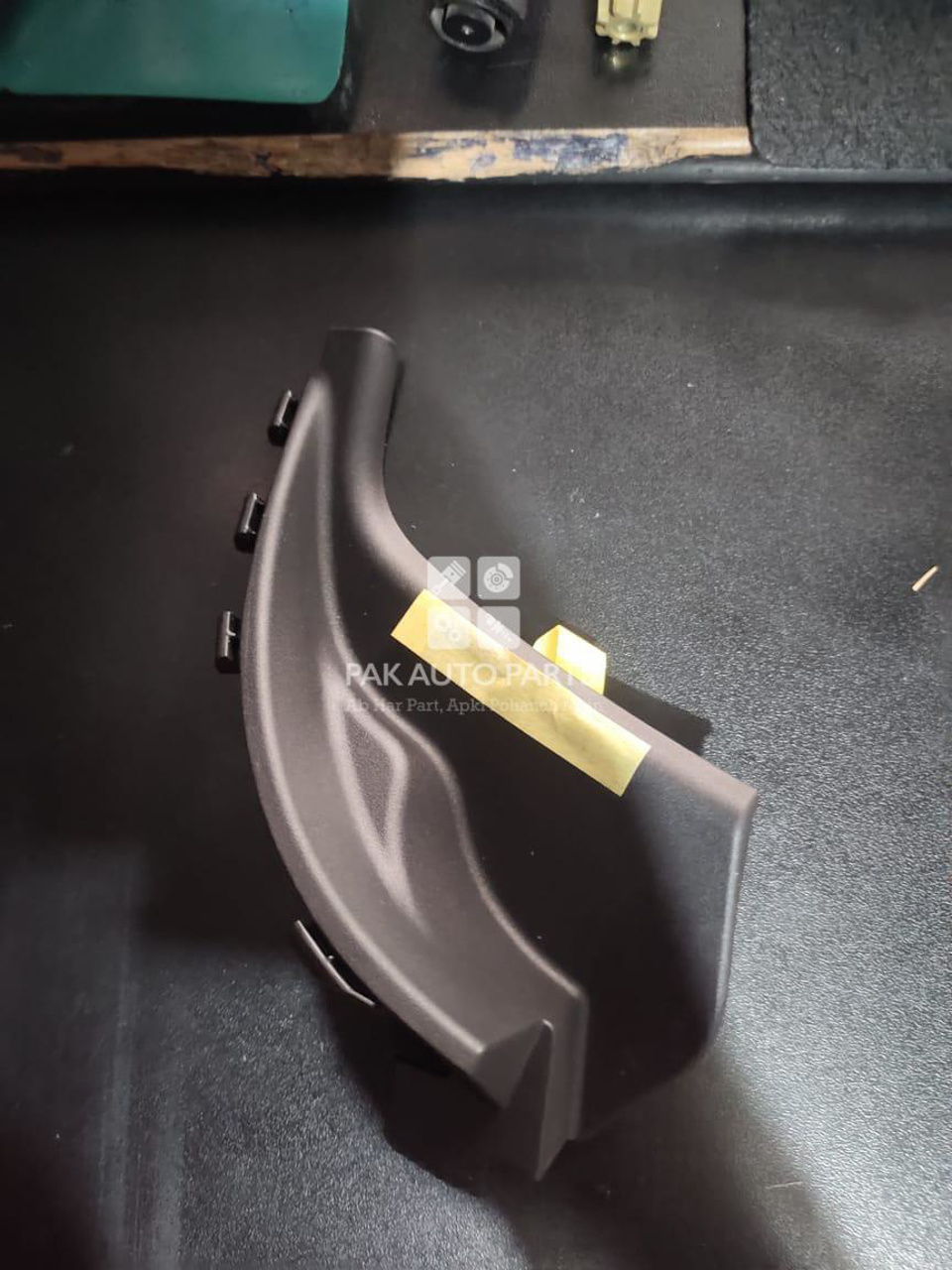 Picture of Nissan Serena 2019 HFC27 Wiper Shield Corner