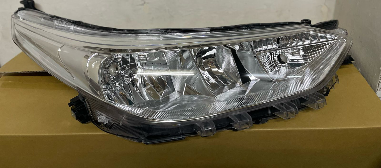Picture of Toyota Yaris 2019-24 Headlight (HYBBL)