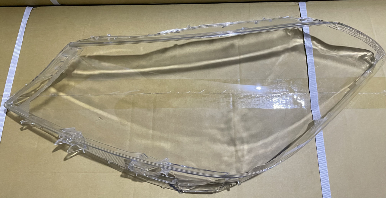 Picture of Toyota Vitz 2012-13 Headlight Glass (Cover)