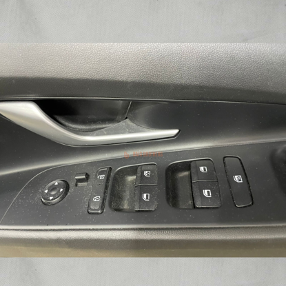 Picture of Hyundai Elantra Hybrid 2025-2026 Master Switch