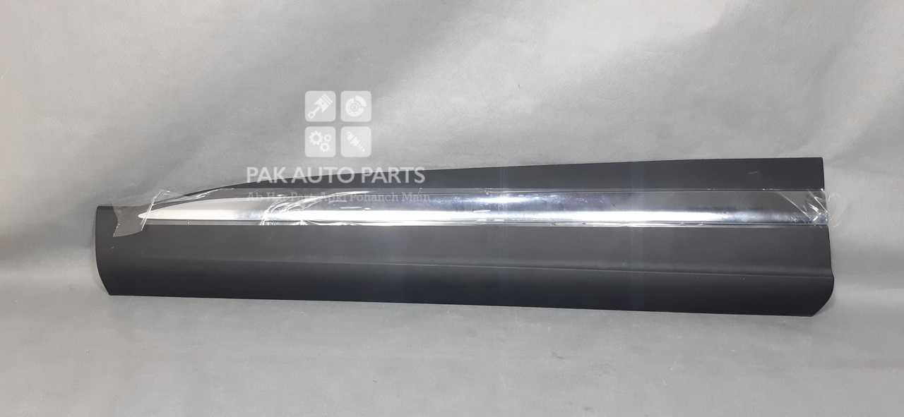 Picture of MG HS 2019-2024 Rear Door Lower Garnish