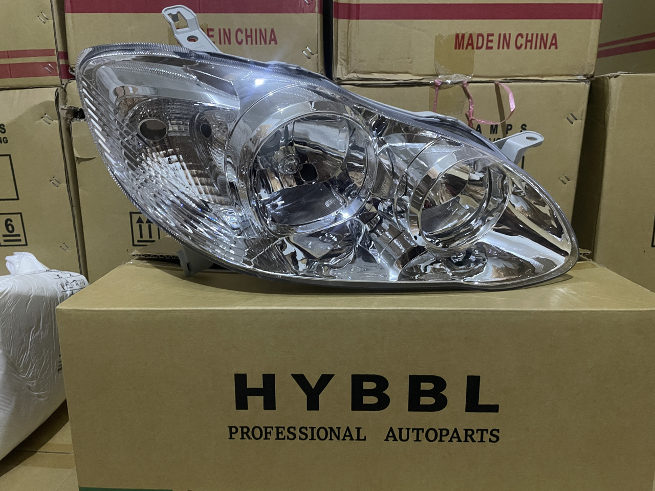 Picture of Toyota Corolla 2006-08 Headlight (Hybbl) Set