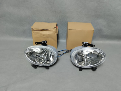 Picture of Hyundai Santro Front Fog light Lamp