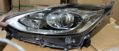 Picture of Toyota Aqua 2018-2020 Headlight Set